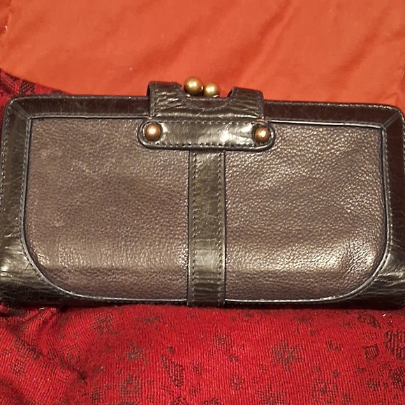 Lockheart Dark Brown And Black Leather Wallet - Picture 10 of 10